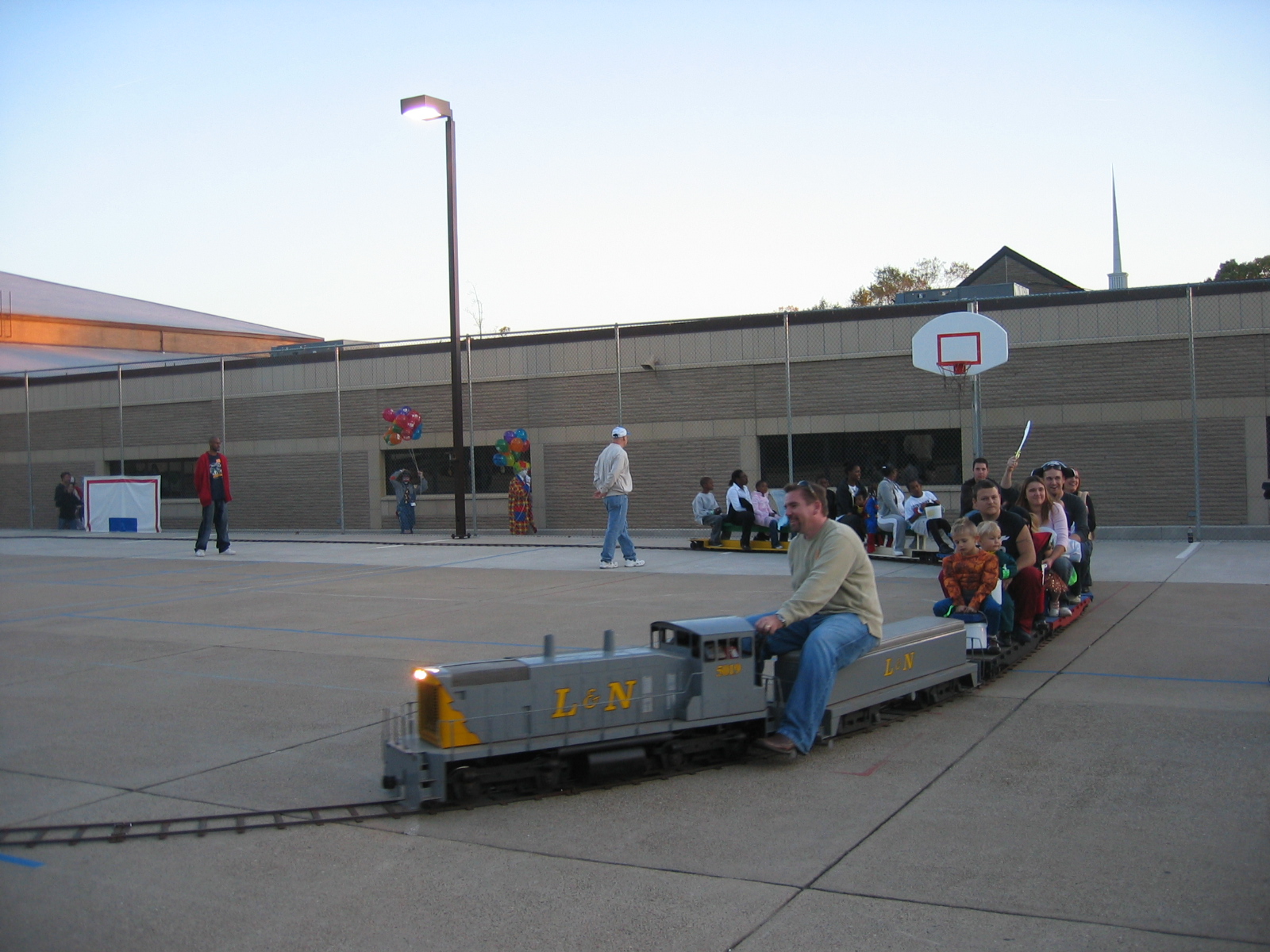 Slideshow Image 4